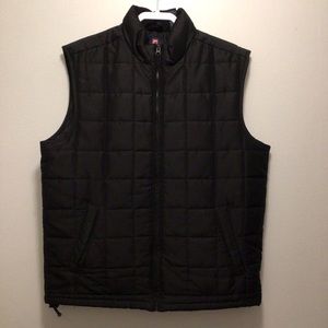 Chaps men’s black slight high low lightweight zipper front puffer vest size LG